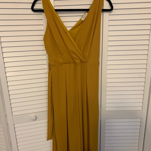Mustard jumpsuit - Picture 2 of 4
